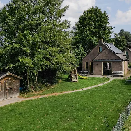 6 - Persoons Forest Pet & Family 197 Holiday home *