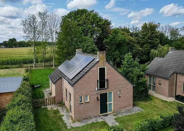 6 - Persoons Forest Pet & Family 197