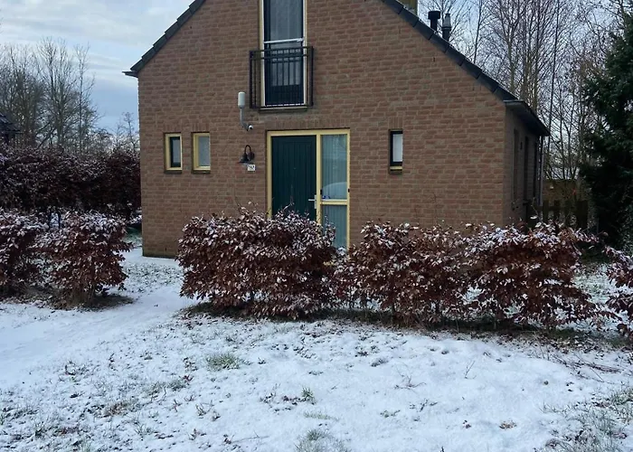 6 - Persoons Forest Pet & Family 197