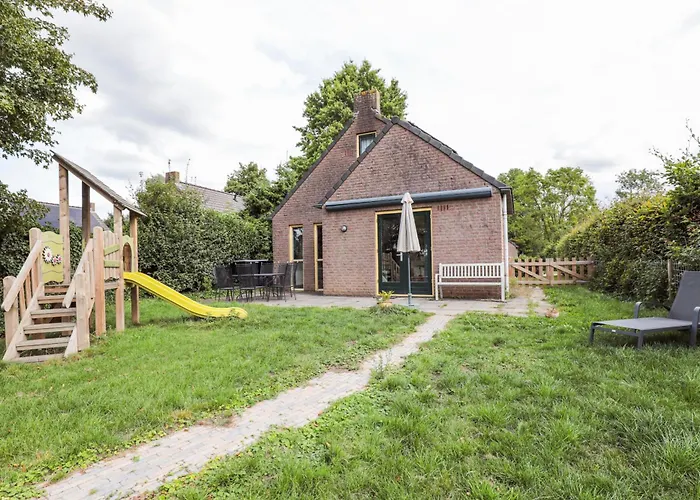 6 - Persoons Forest Pet & Family 197